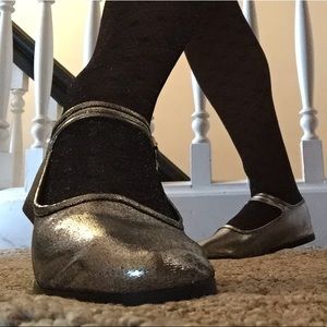 Metallic urban outfitters flats